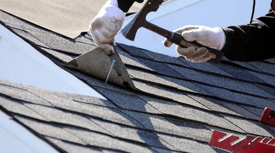 Professional gutter cleaning in Happy Camp, CA